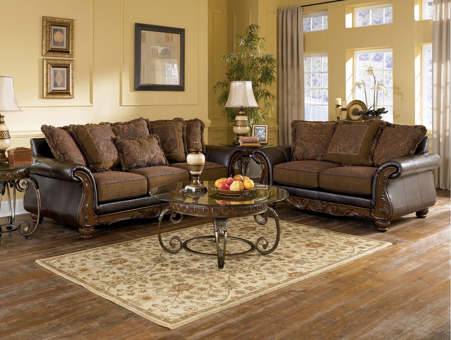 miskelly furniture living room sets