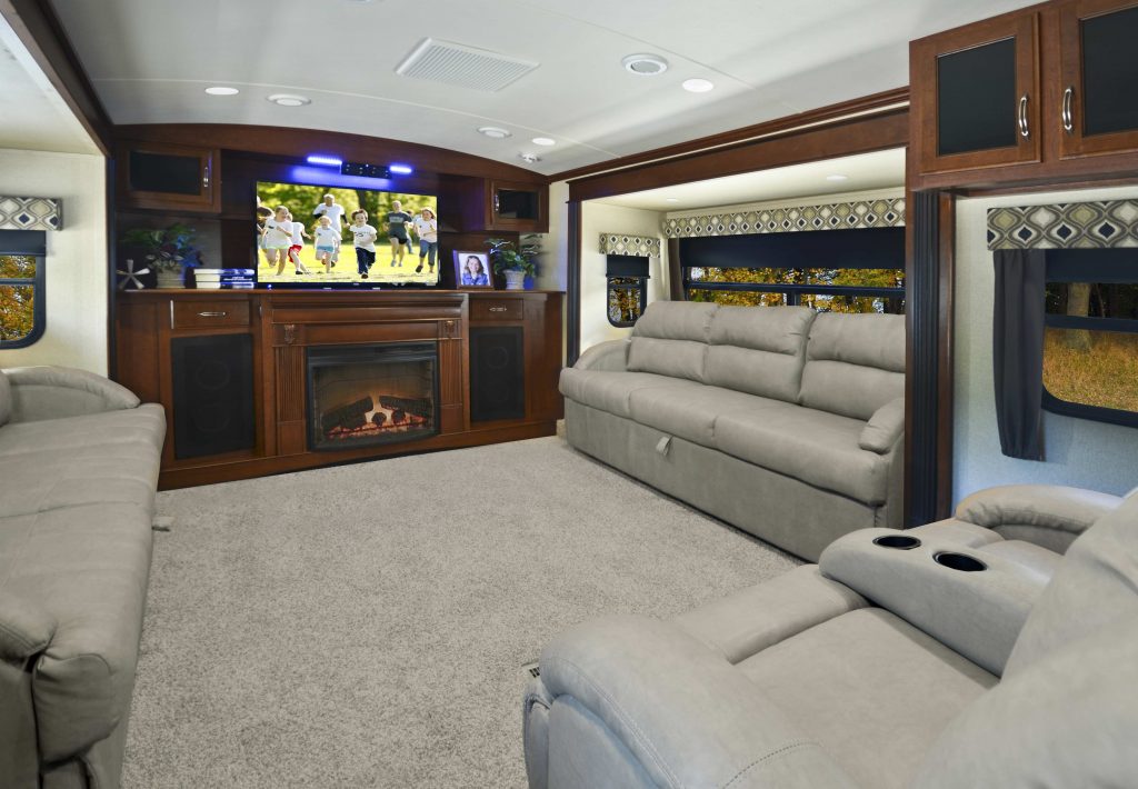 Fifth Wheel Campers With Front Living Rooms   Fifth Wheel Campers With Front Living Rooms 12 1024x710 