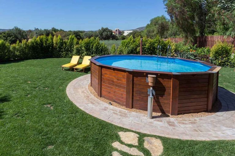 can an above ground pool be salt water